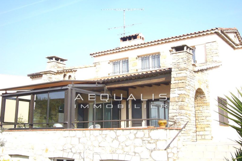 vente Maison villa Saint-laurent-du-var Centre ville Villa Saint-Laurent-du-Var Centre ville, achat villa 5 chambres 220 m²