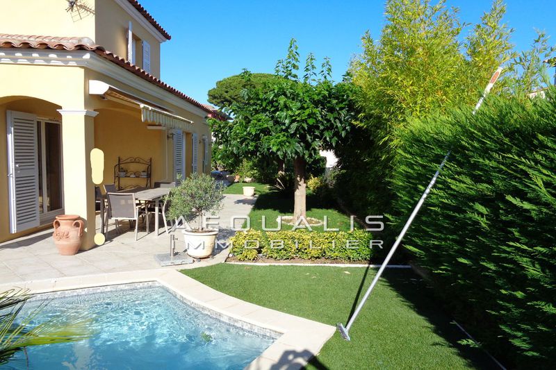vente Maison villa provençale Cagnes-sur-mer Bas plateaux fleuris Villa provençale Cagnes-sur-Mer Bas plateaux fleuris, achat villa provençale 2 chambres 118 m²