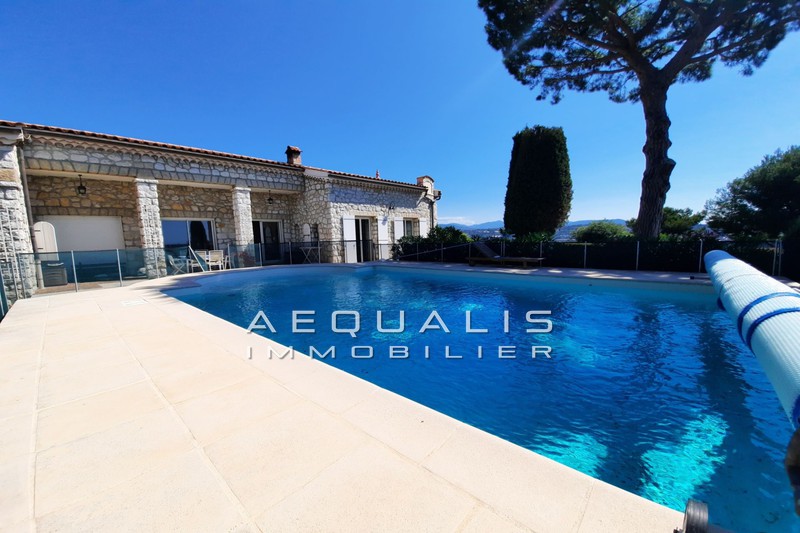 vente maison en pierre Saint-laurent-du-var Colline montaleigne Maison en pierre Saint-Laurent-du-Var Colline montaleigne, achat maison en pierre 4 chambres 240 m²