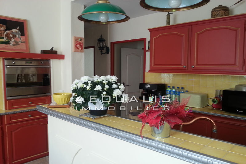 vente Appartement Saint-laurent-du-var Centre-ville Appartement Saint-Laurent-du-Var Centre-ville, achat appartement 4 pièces 81 m²