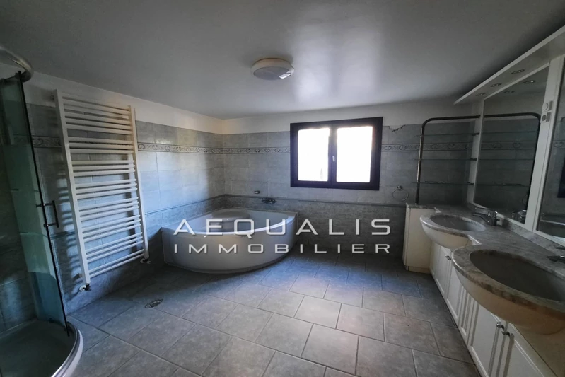 Vente villa provençale La Gaude Vente villa provençale La Gaude