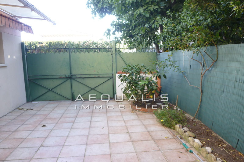 Photo Appartement Saint-Laurent-du-Var Centre-ville, achat appartement 4 pièces 94 m²