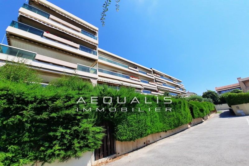 vente Apartment Saint-laurent-du-var Bas plateaux fleuris Apartment Saint-Laurent-du-Var Bas plateaux fleuris, to buy apartment 3 rooms 80 m²