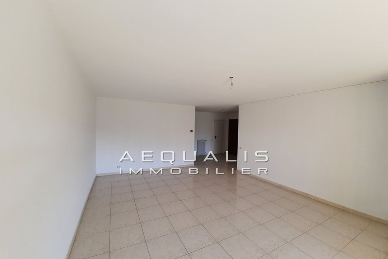 vente Appartement Saint-laurent-du-var Bas plateaux fleuris Appartement Saint-Laurent-du-Var Bas plateaux fleuris, achat appartement 3 pièces 80 m²