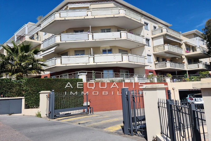 Appartement Saint-Laurent-du-Var Quartier de l&#039;empereur,   achat appartement  2 pièces   33&nbsp;m&sup2;