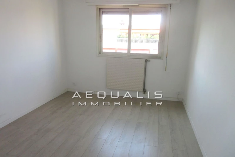 Vente appartement Saint-Laurent-du-Var  