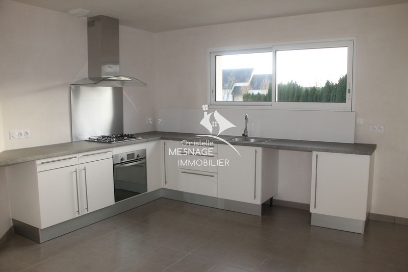 Location maison contemporaine Léhon  