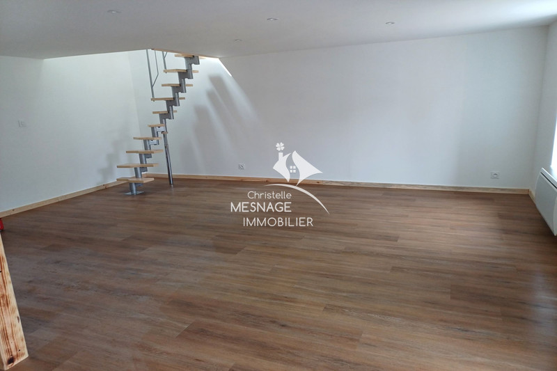 Location appartement Plumaudan  