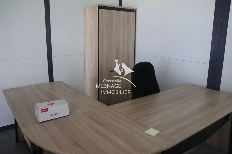 Professionnel entrepôt Jugon-les-Lacs  