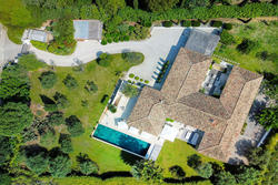 Location saisonnière maison contemporaine Grimaud  