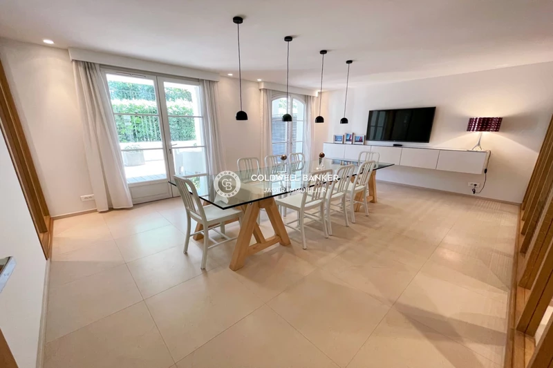 Professionnel murs bureau Saint-Tropez  