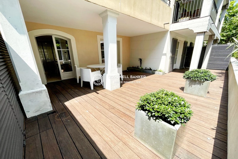 Photo n°10 - Commerce Saint-Tropez 83990 - 2 360 000 €