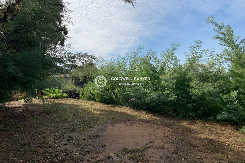 Photo Terrain constructible Grimaud Golfe de st tropez, to buy terrain constructible 1100 m²