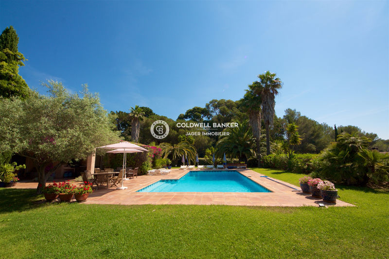 Photo Villa La Croix-Valmer Golfe de st tropez, to buy villa 4 bedrooms 180 m²