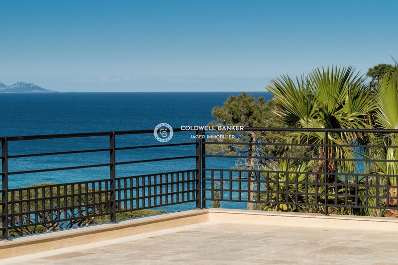 Photo Villa Sainte-Maxime Golfe de st tropez, achat villa 5 chambres 325 m²