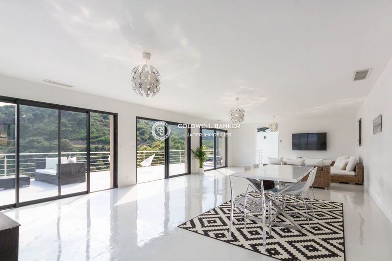 Vente villa Grimaud Vente villa Grimaud Villa Grimaud Golfe de st tropez, achat villa 5 chambres 230 m²