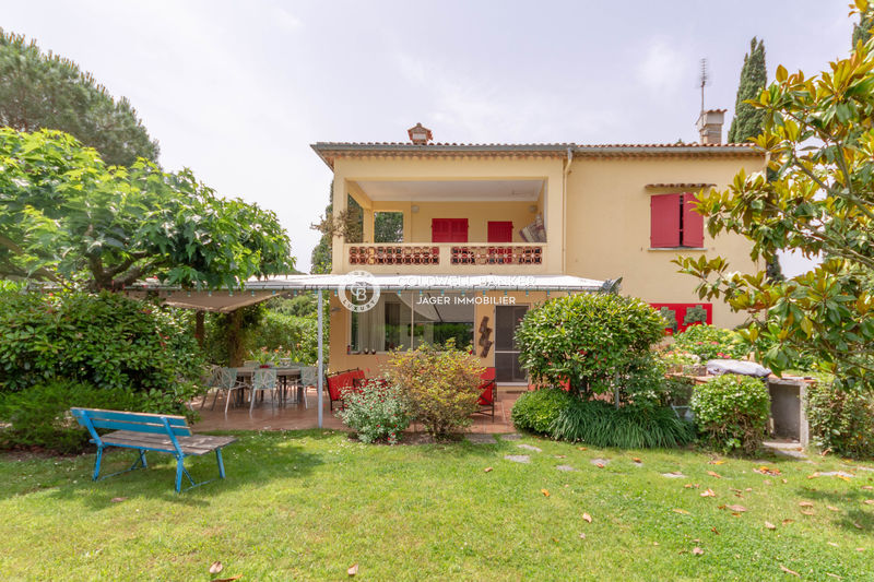 Vente villa Saint-Tropez Vente villa Saint-Tropez Villa Saint-Tropez Golfe de st tropez, achat villa 6 chambres 248 m²