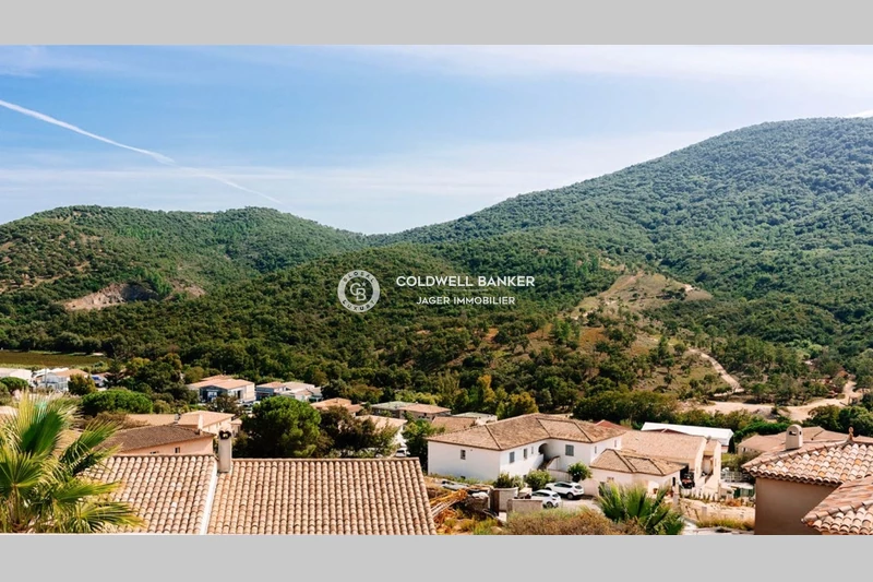 Photo n°6 - Vente terrain Sainte-Maxime 83120 - 850 000 €