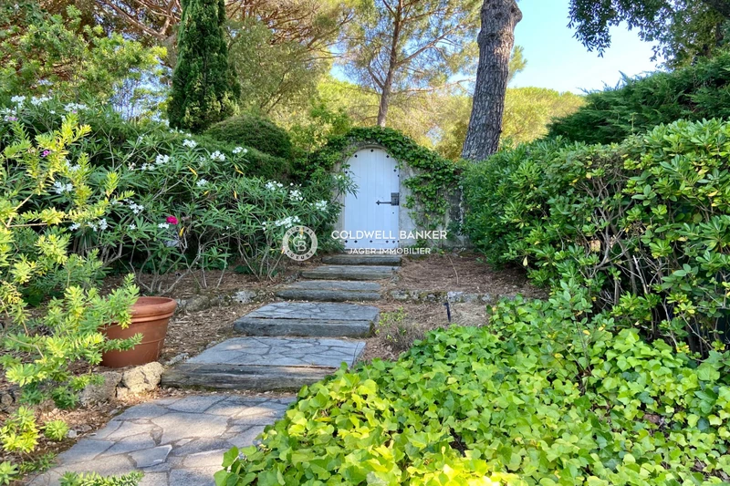 Vente maison en pierre Cogolin  