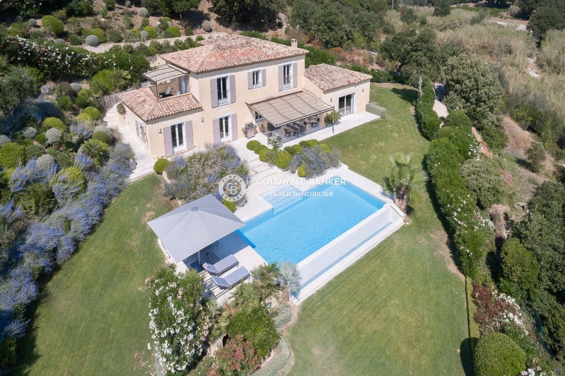 Vente villa Grimaud  Villa Grimaud Golfe de st tropez,   achat villa  4 chambres   261&nbsp;m&sup2;