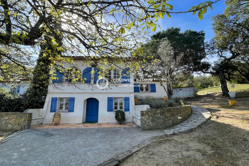 Vente villa provençale Ramatuelle  Villa Ramatuelle Golfe de st tropez,   to buy villa  5 bedroom   300&nbsp;m&sup2;