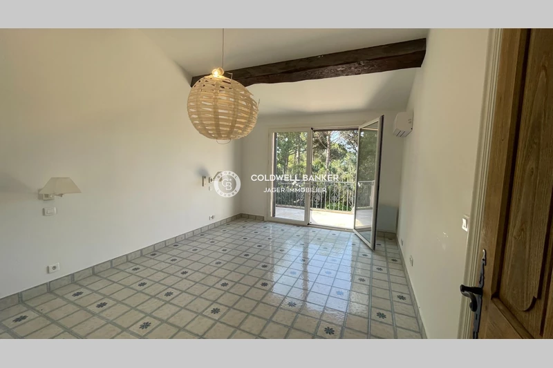 Photo n°5 - Vente Maison villa Sainte-Maxime 83120 - 1 695 000 €