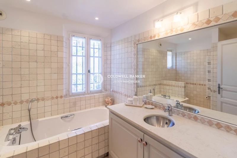 Photo n°7 - Vente Maison demeure de prestige Grimaud 83310 - 2 275 000 €