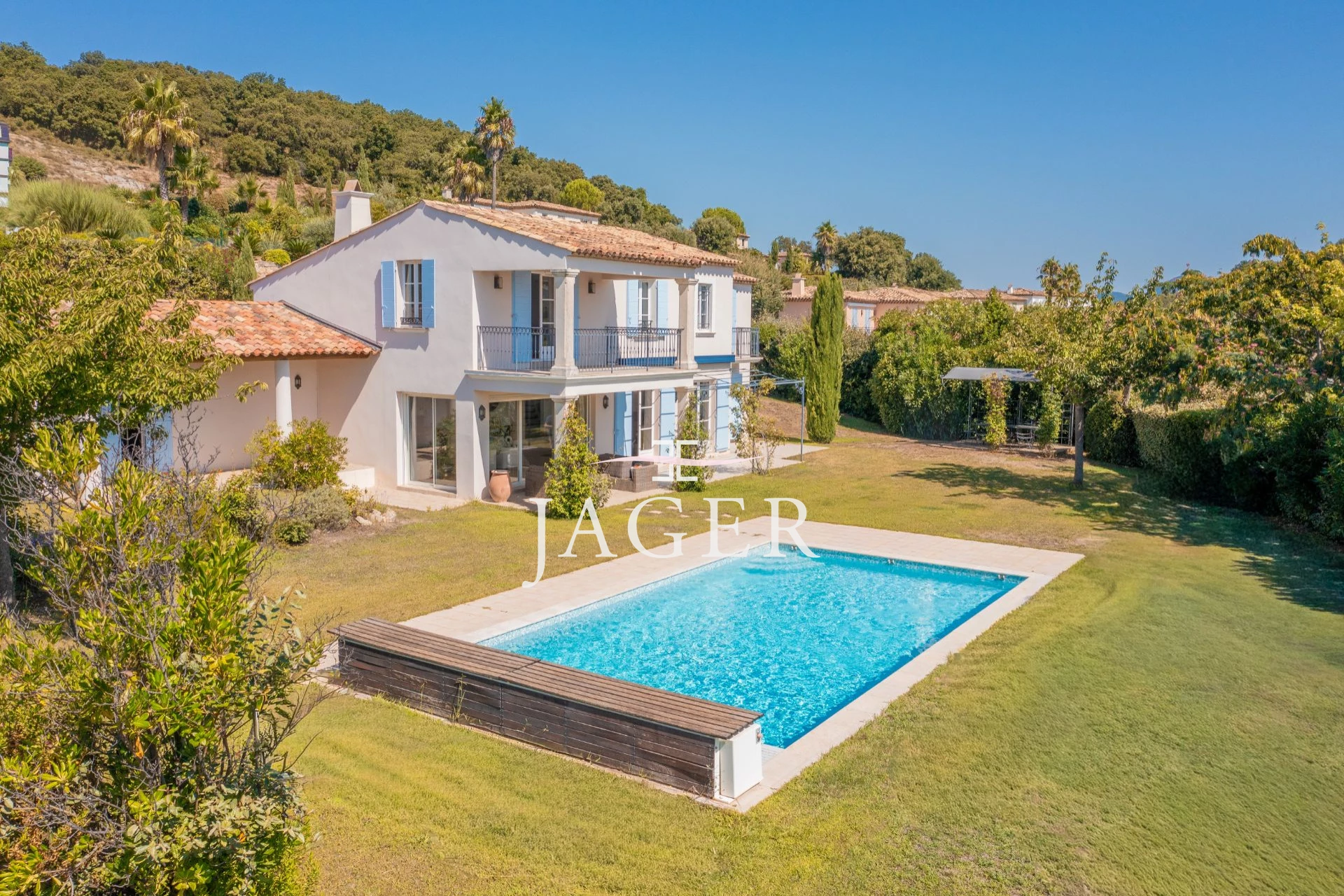 Maison 5 pièces 220 m² · à Grimaud · 220 m² · 1 850 000 €