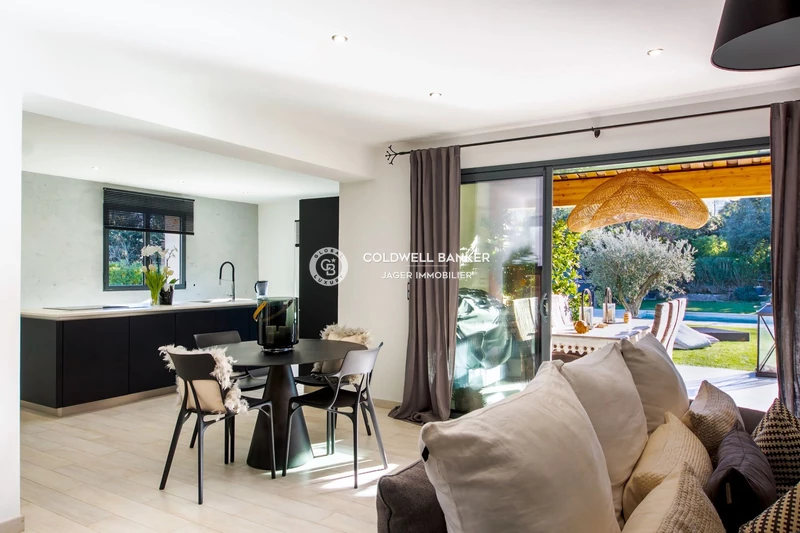 Photo n°7 - Vente Maison villa Le Plan-de-la-Tour 83120 - 1 597 000 €
