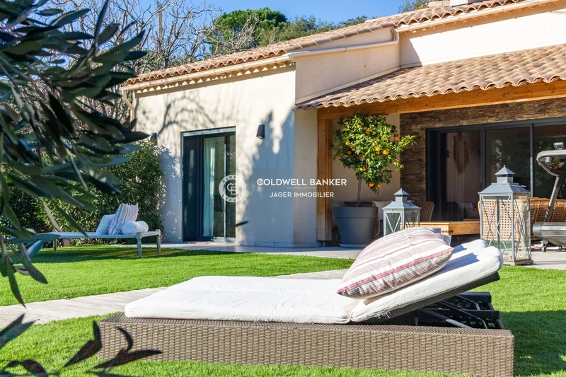 Photo n°2 - Vente Maison villa Le Plan-de-la-Tour 83120 - 1 597 000 €