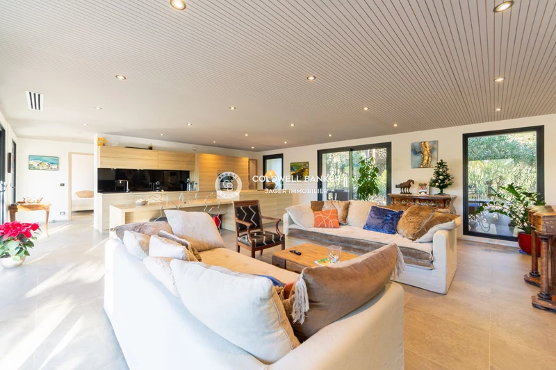 Photo n°6 - Vente Maison villa Cogolin 83310 - 1 095 000 €
