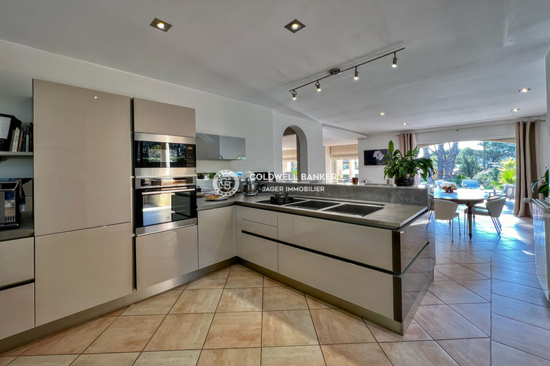 Photo n°14 - Vente Maison villa provençale Sainte-Maxime 83120 - 2 195 000 €