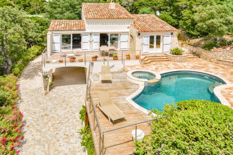 Vente villa Les Issambres  