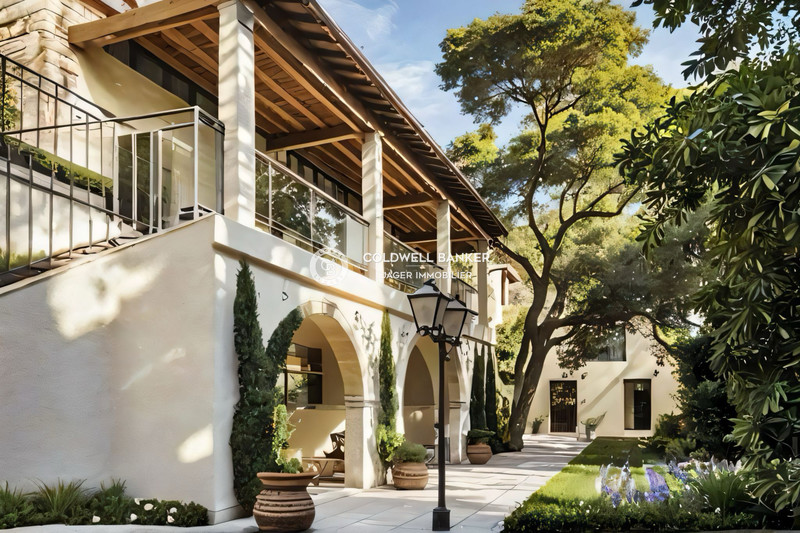 Vente hôtel particulier Grimaud  