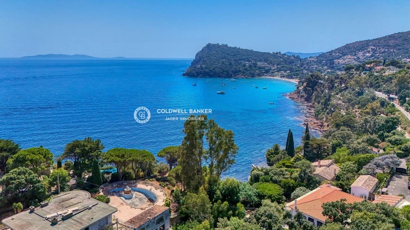 Photo n°3 - Vente Maison villa Rayol-Canadel-sur-Mer 83820 - 2 288 000 €