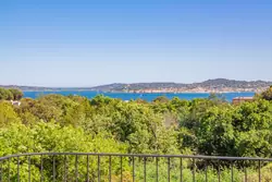Photos  Maison Villa à vendre Grimaud 83310