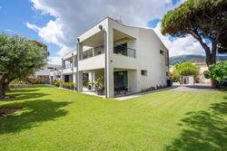 Vente villa contemporaine Cavalaire-sur-Mer  