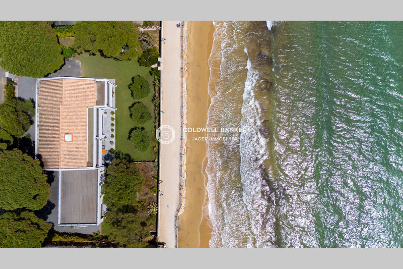 Vente villa contemporaine Cavalaire-sur-Mer  