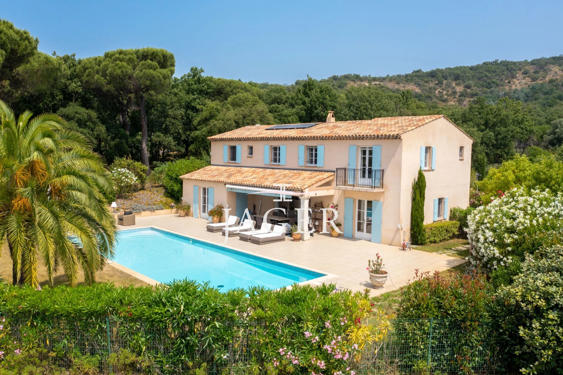 Maison 5 pièces 250 m² · à Grimaud · 250 m² · 1 990 000 €