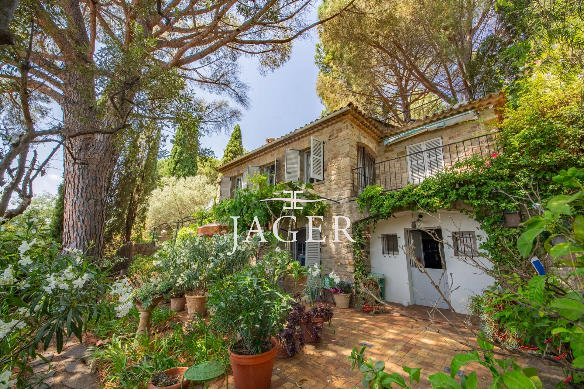 Maison 5 pièces 150 m² · à Cogolin · 150 m² · 1 500 000 €