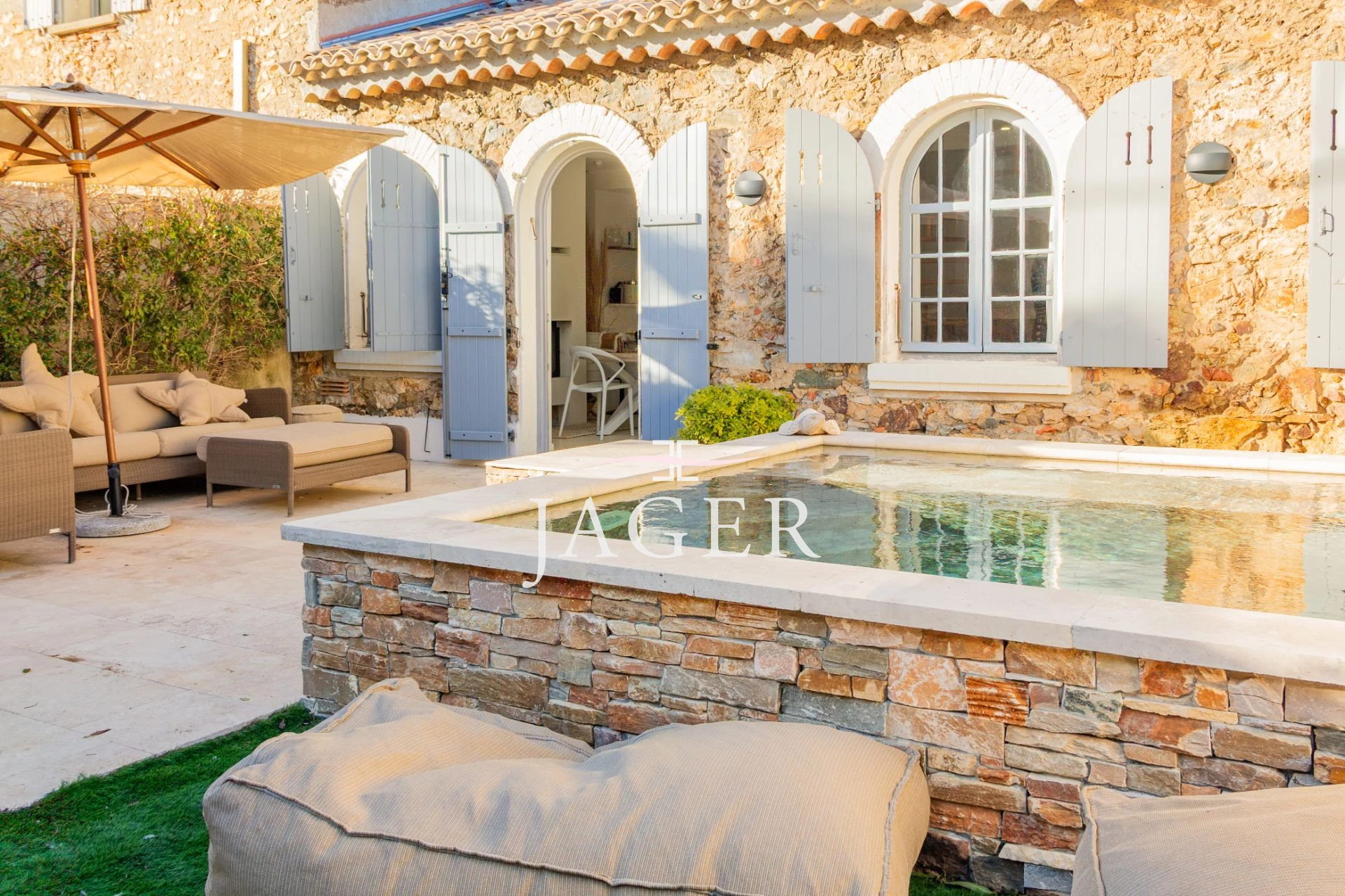 Maison 4 pièces 240 m² · à Gassin · 240 m² · 849 000 €