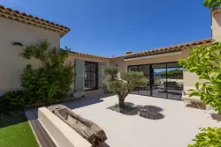 Vente villa contemporaine Gassin  