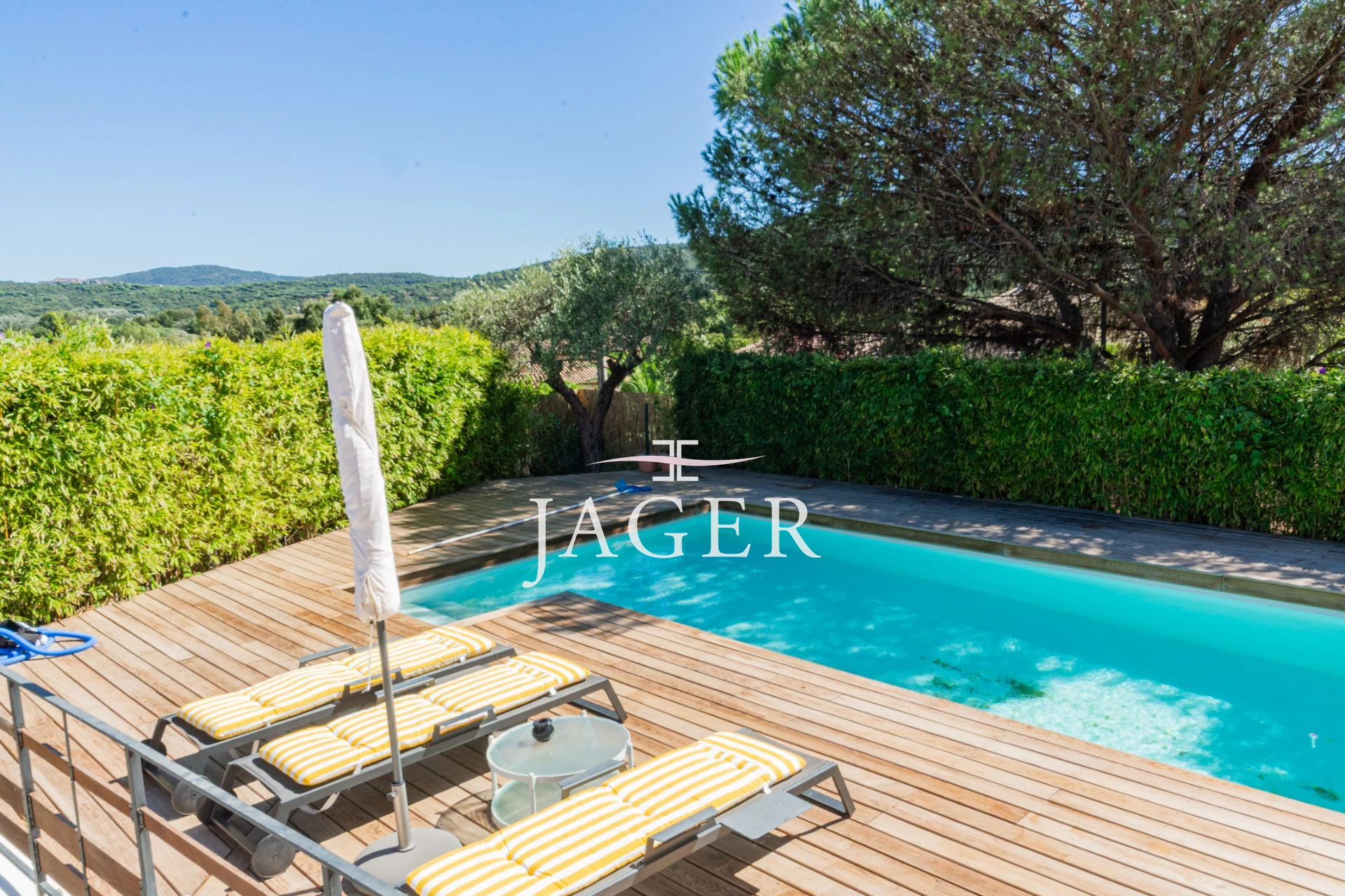 Maison 5 pièces 168 m² · à Cogolin · 168 m² · 995 000 €