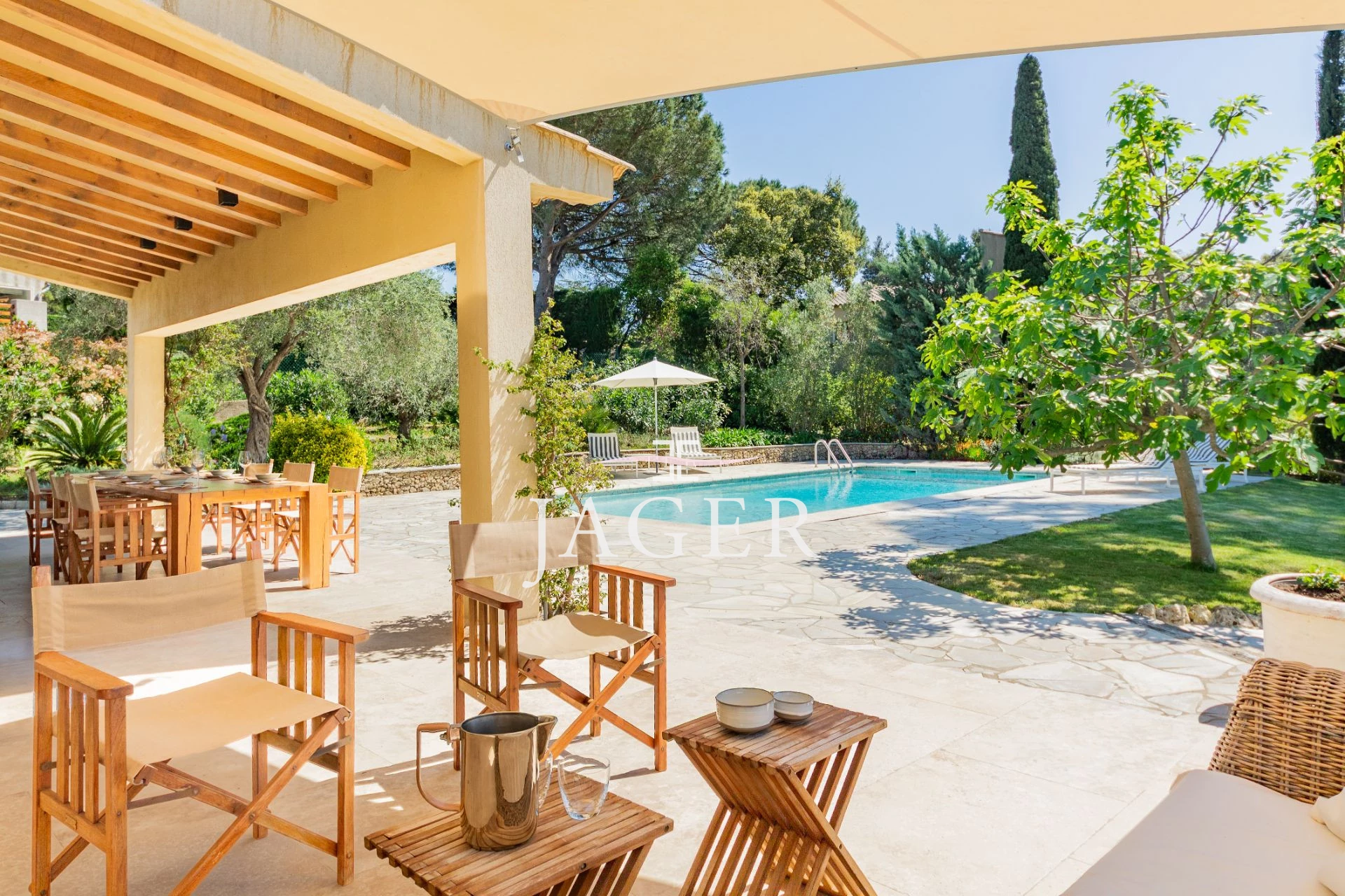 Maison 5 pièces 156 m² · à Cogolin · 156 m² · 1 395 000 €