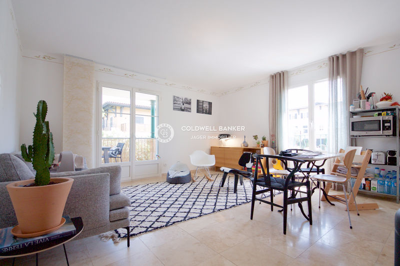 Vente appartement La Croix-Valmer Vente appartement La Croix-Valmer Apartment La Croix-Valmer Golfe de st tropez, to buy apartment 3 rooms 63 m²
