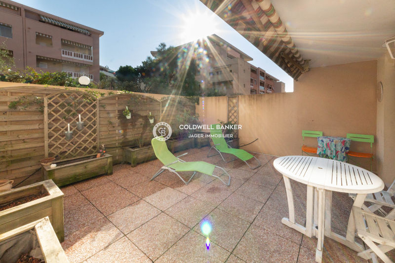 Photo Apartment Sainte-Maxime Golfe de st tropez, to buy apartment 2 rooms 30 m²