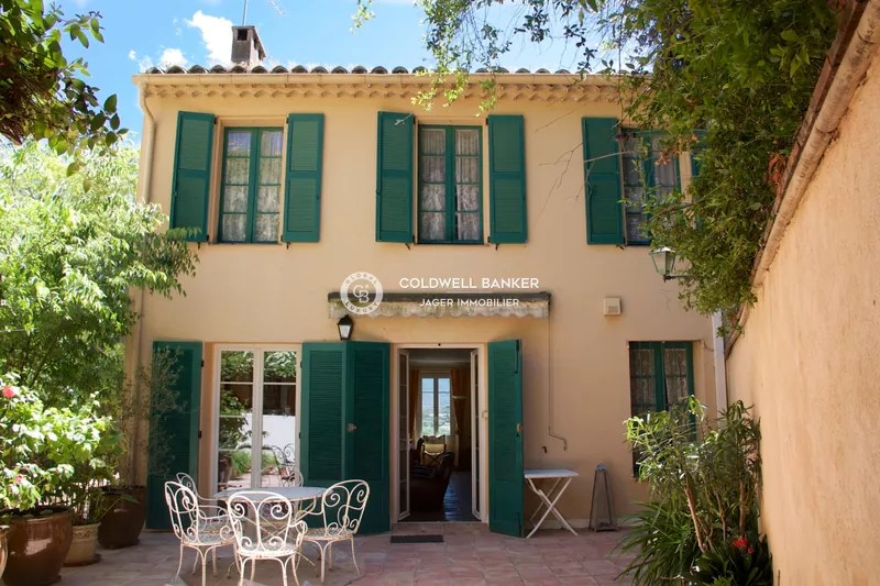 Photo n°2 - Vente maison de village Grimaud 83310 - 890 000 €