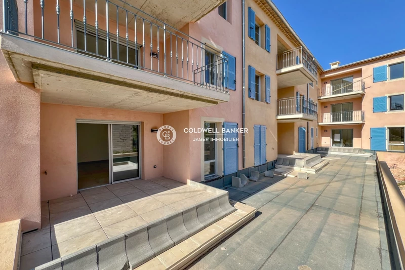 Photo n°6 - Vente appartement Le Plan-de-la-Tour 83120 - 335 000 €