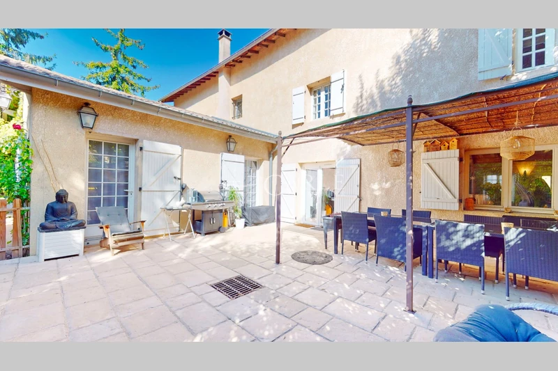 Vente maison de caractère Loyettes  