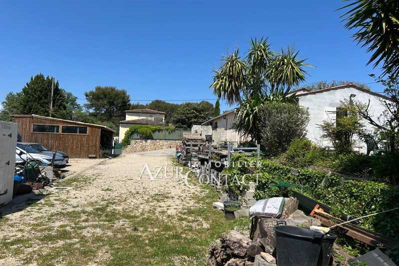 Professionnel entrepôt Mougins  